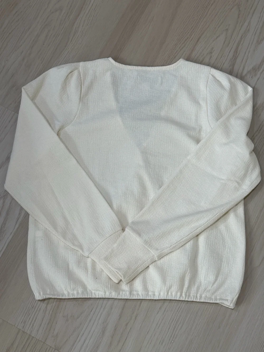 Madewell Cream V-Neck Long Sleeve Blouse